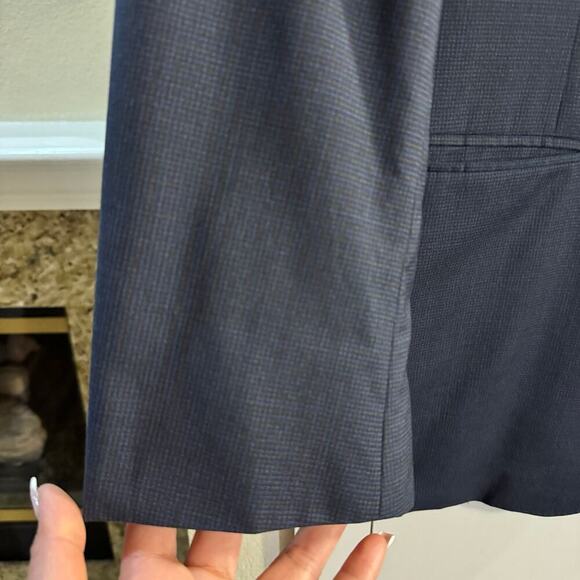Canali Two Button Single Breasted Wool Blazer Graph Checked Blue Pockets Sz 44R - Picture 5 of 14